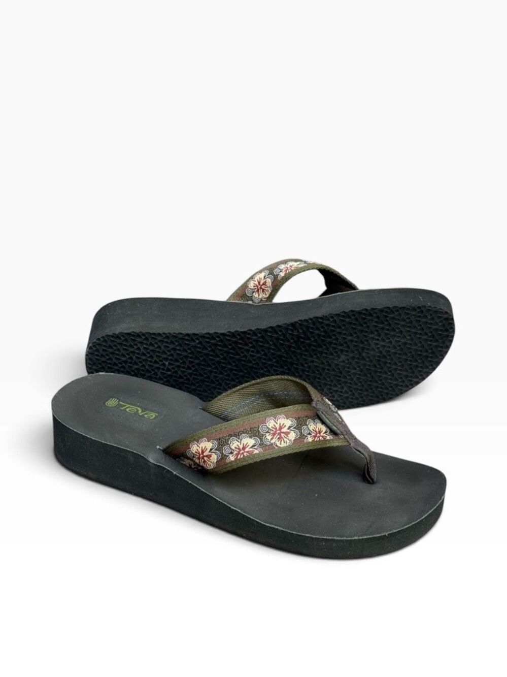 Teva Women's 11 M Floral slip on Flip Flop Platform Wedge Sandals - Picture 1 of 12